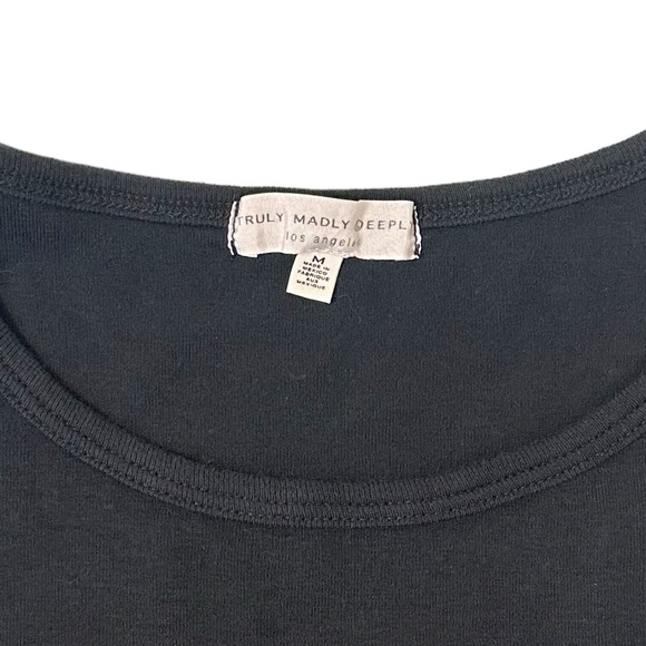 Urban Outfitters Truly Madly Deeply Black Butterfly Baby Tee Crop Top - Picture 4 of 4